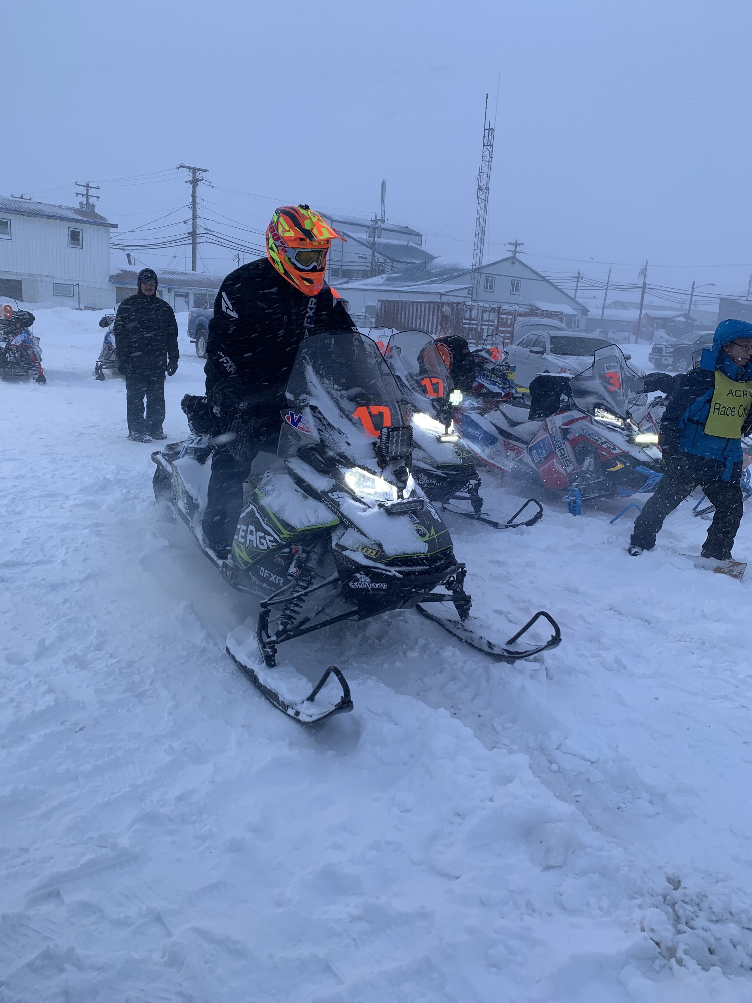 Team 17 leaves Kotzebue this morning after an overnight rest. Photo courtesy Geoff Crouse